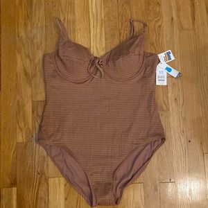 Underwire one piece